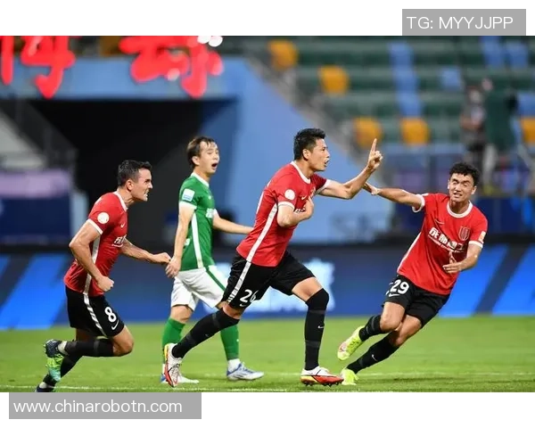 成都足球队与广州足球队赛后分析实力对比及未来展望